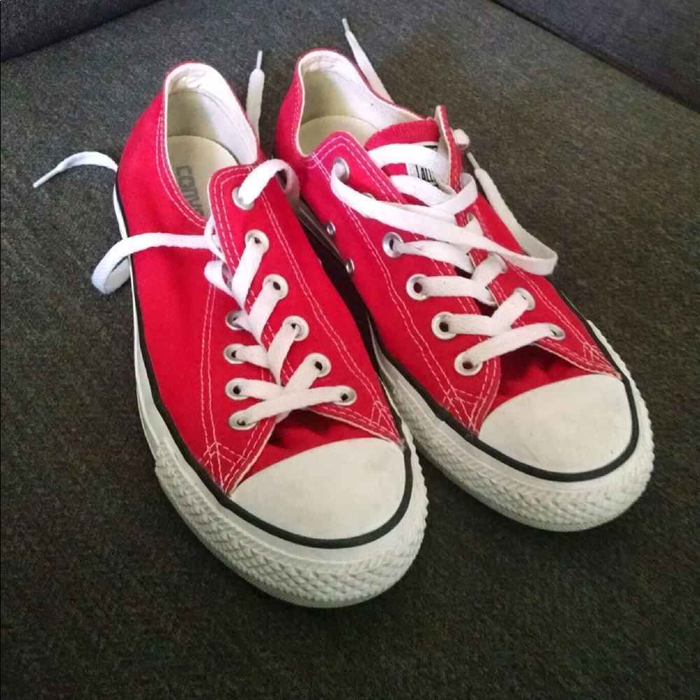 Red converse